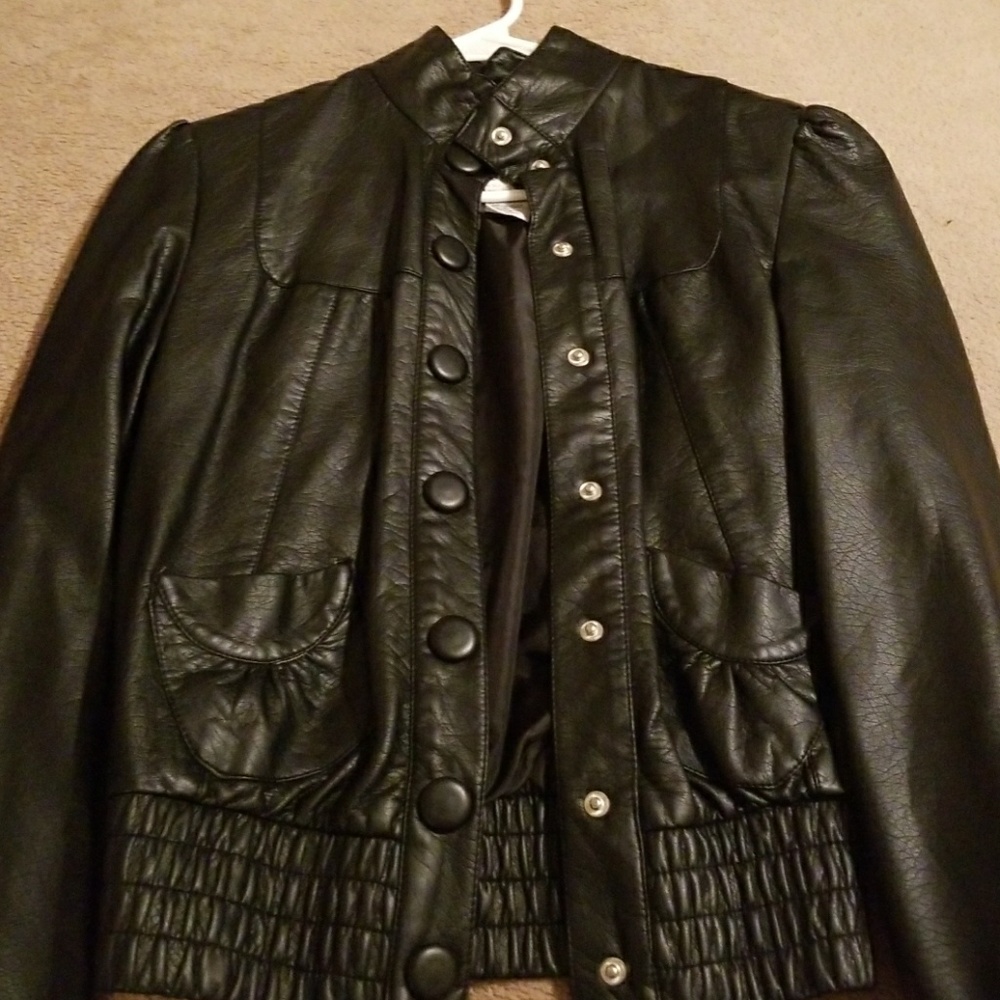 Jacket - Picture 2 of 3